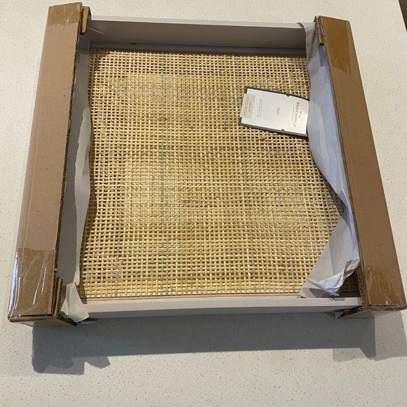 Threshold 16inch X 16inch Weaved Serving Tray NEW - Picture 3 of 4